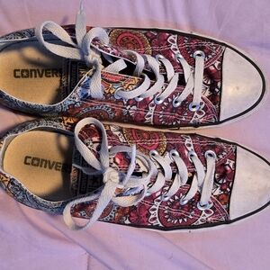 Converse Women's Multicolor Canvas Sneakers Women's Size 9